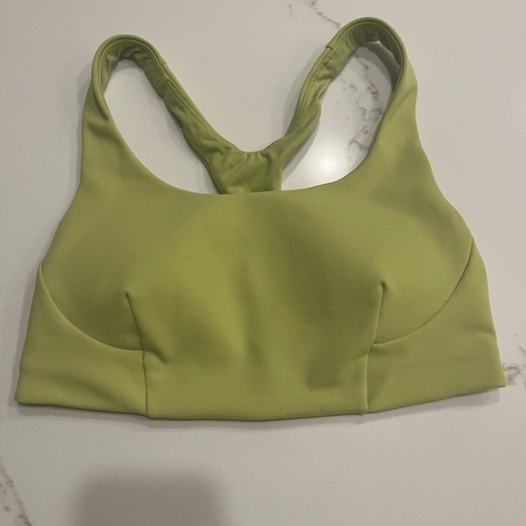 Lululemon Sports Bra size 6 - Picture 1 of 4
